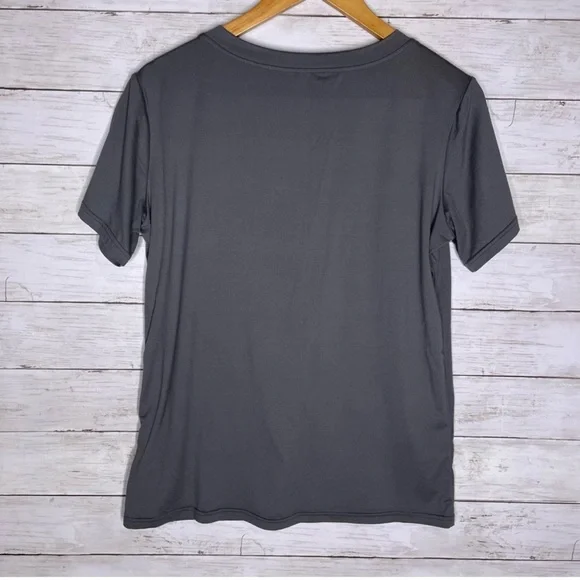Gray Short Sleeve Tee with Tribal Skull Design - Size Small - Picture 4 of 5